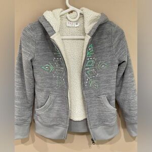 ☃️NWT Sherpa Fully Lined Front Embellished Zipper Hoodie, Size M (10/12)